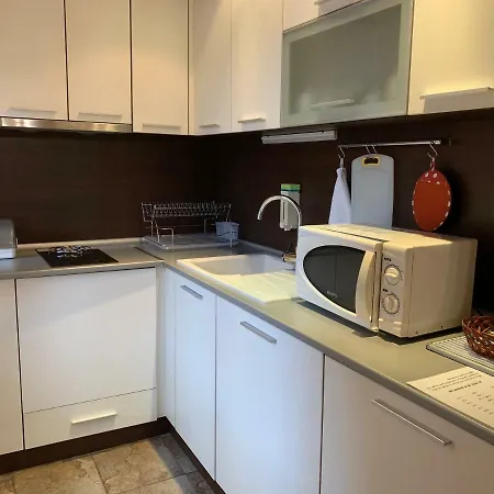 Apartment Neli *