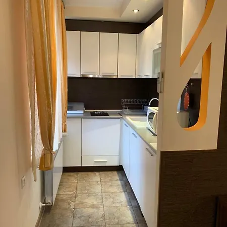 Neli Apartment
